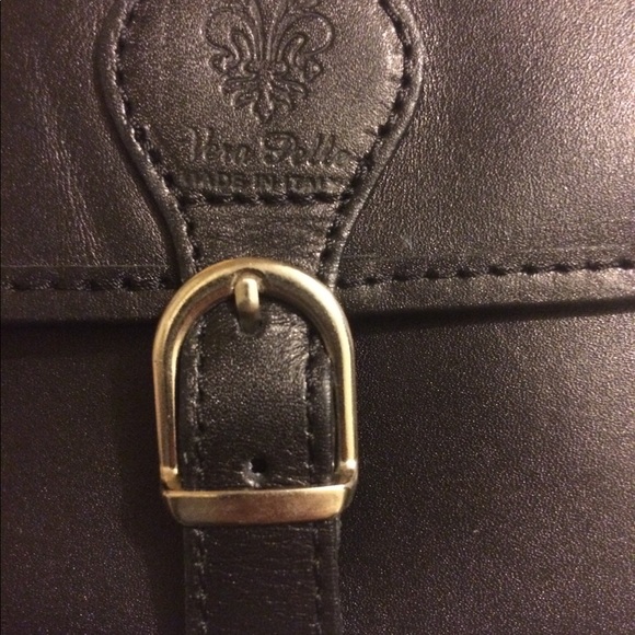 Lisa Minardi - Picture 6 of 6